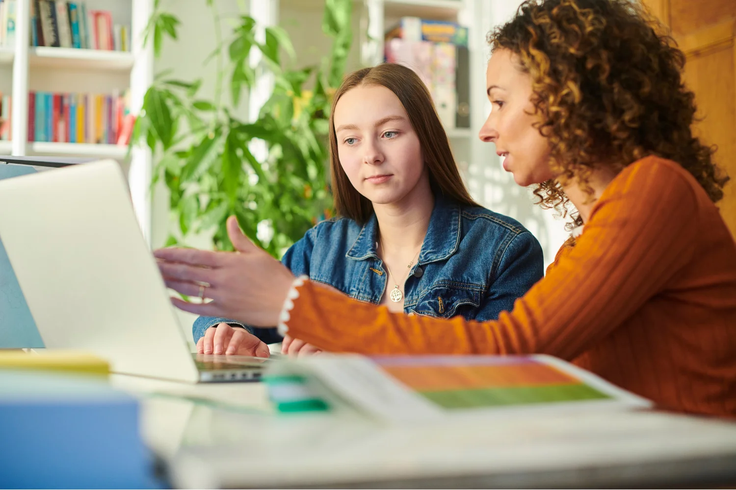 Orientación vocacional para escolares de secundaria en Maiven Academy